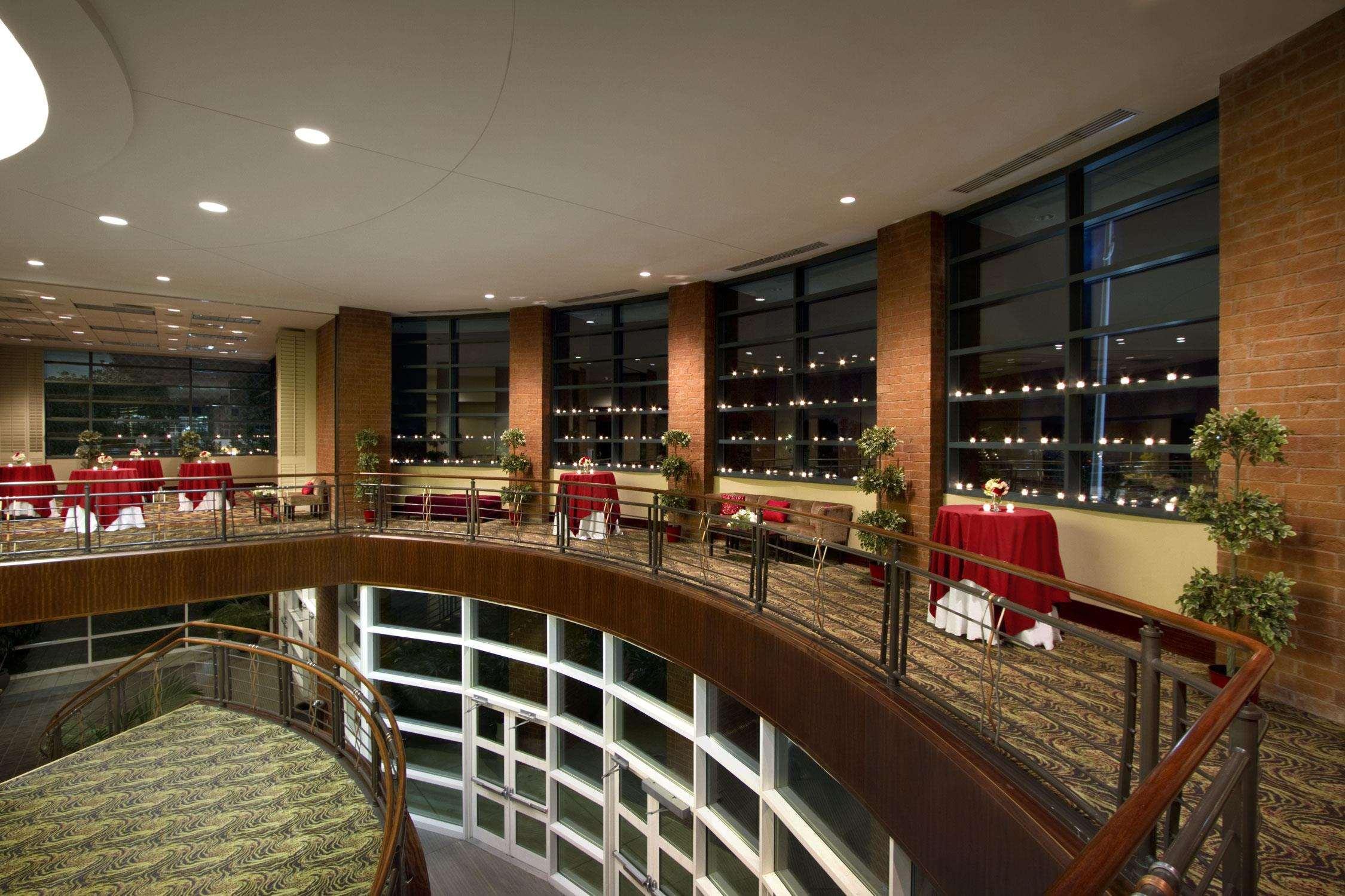 Embassy Suites North Charleston Airport Hotel Convention Экстерьер фото