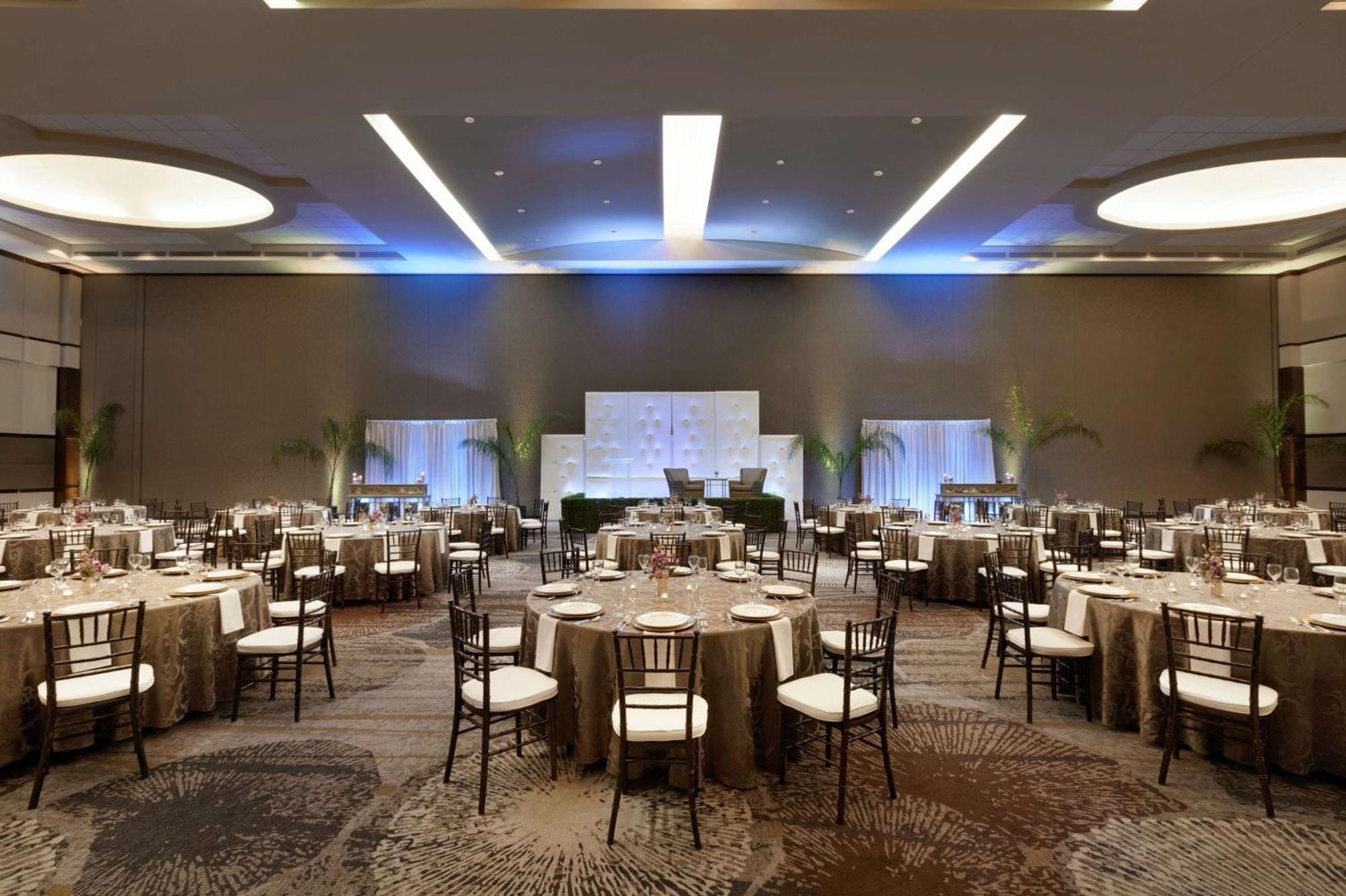 Embassy Suites North Charleston Airport Hotel Convention Экстерьер фото