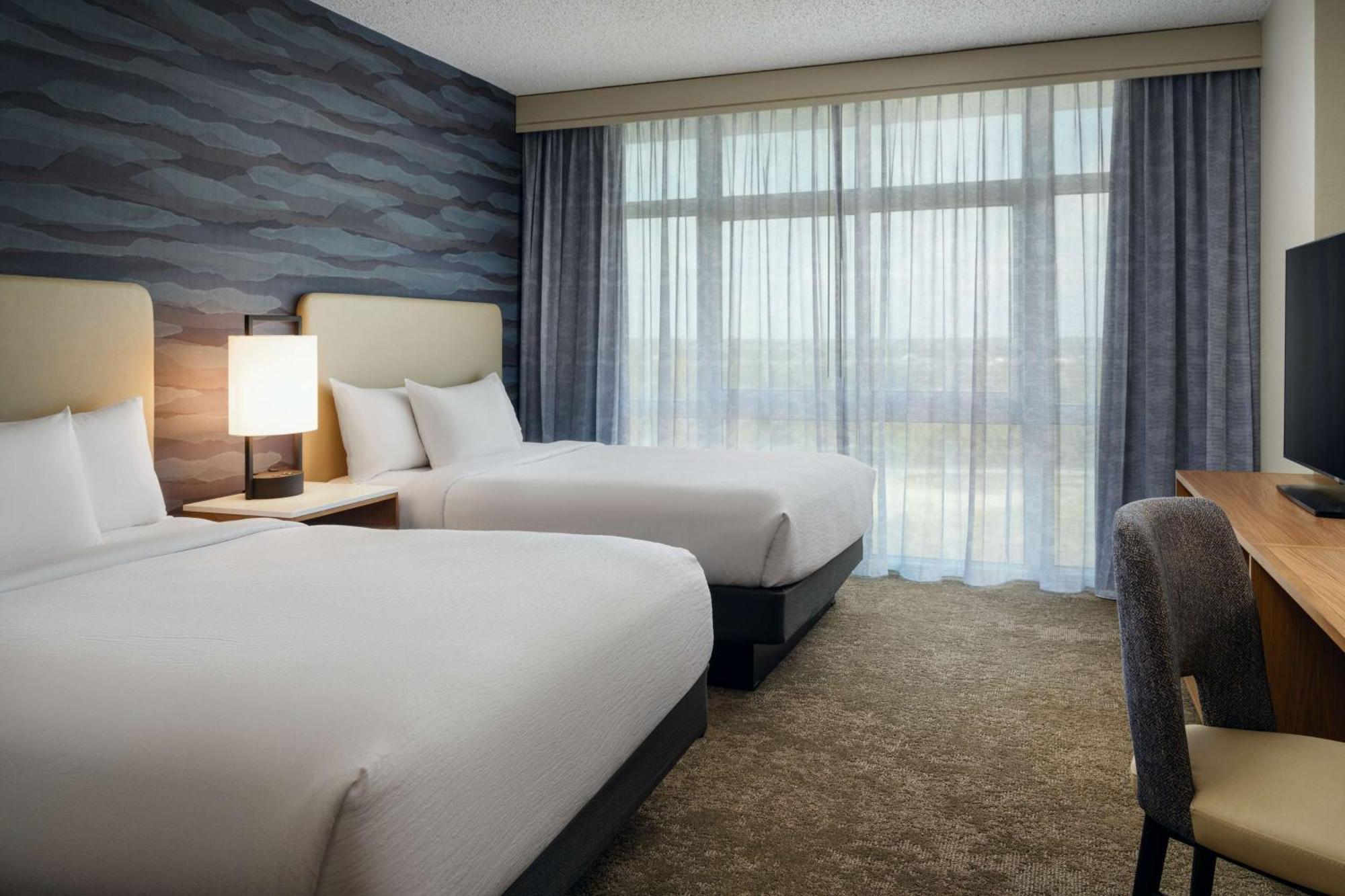 Embassy Suites North Charleston Airport Hotel Convention Экстерьер фото