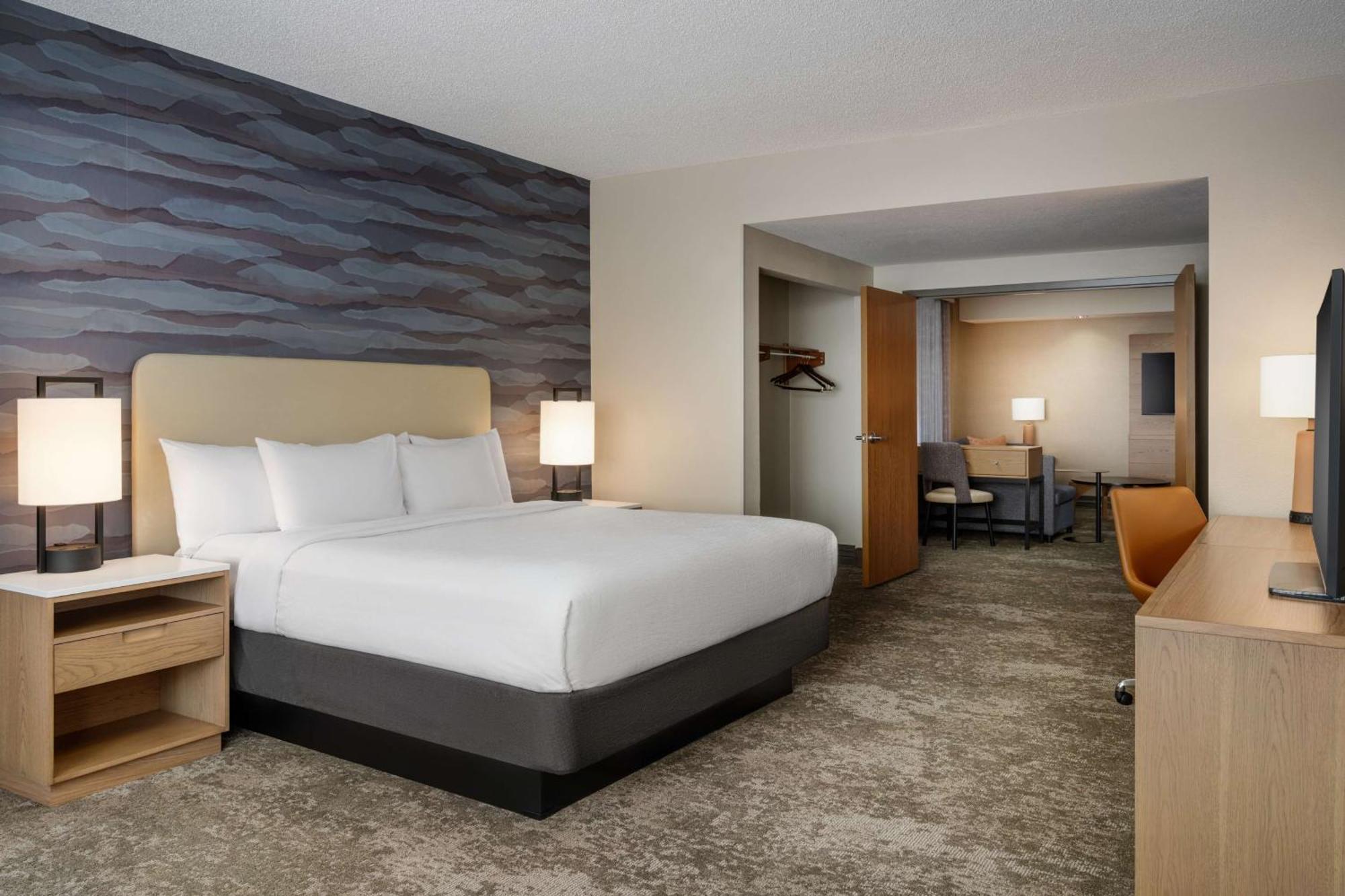 Embassy Suites North Charleston Airport Hotel Convention Экстерьер фото