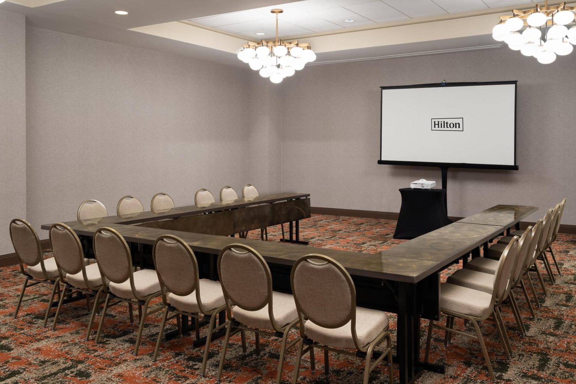 Embassy Suites North Charleston Airport Hotel Convention Экстерьер фото